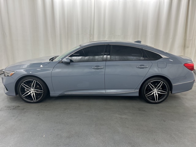 2022 Honda Accord Touring 2.0T photo 3