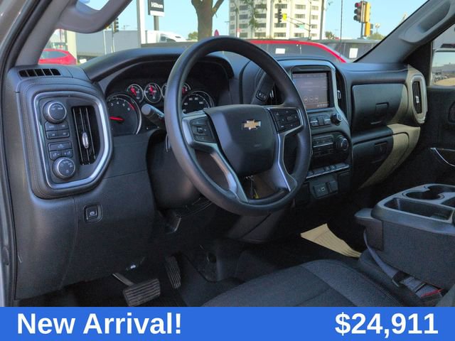 2020 Chevrolet Silverado 1500 LT photo 3
