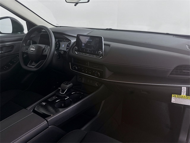 2026 Nissan Rogue S photo 28
