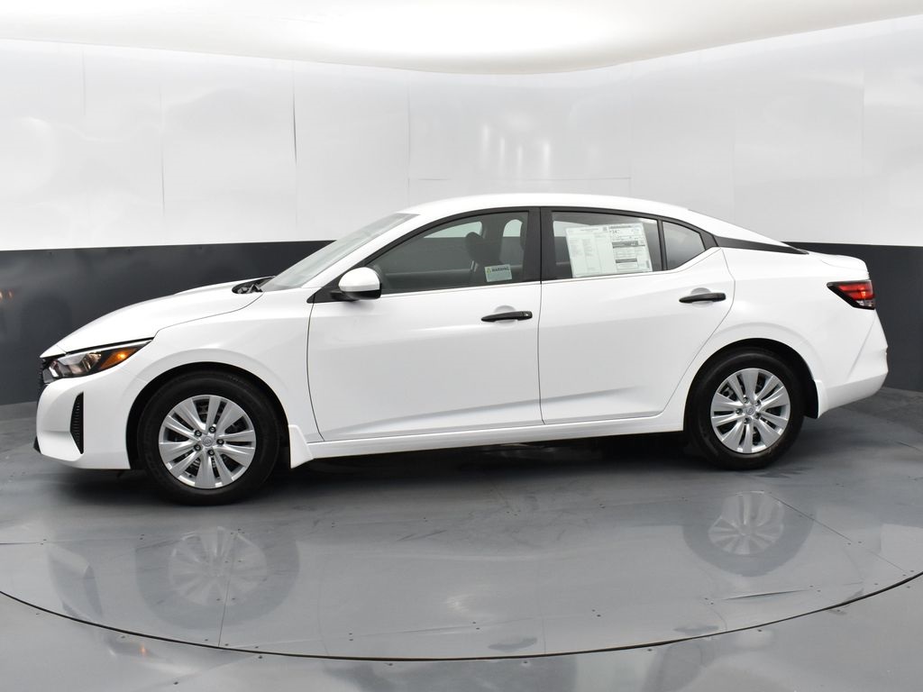 2025 Nissan Sentra S photo 4
