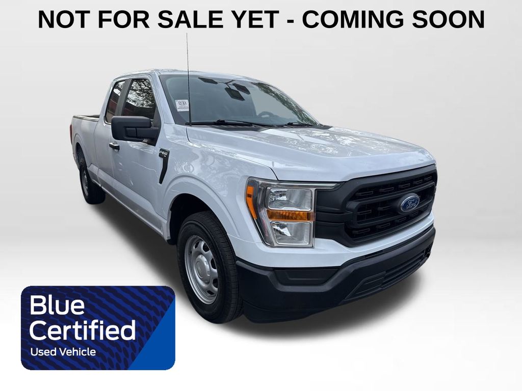 2021 Ford F-150 XL's photo