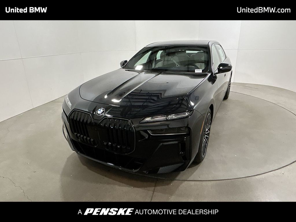 2025 BMW 7 Series 760i's photo