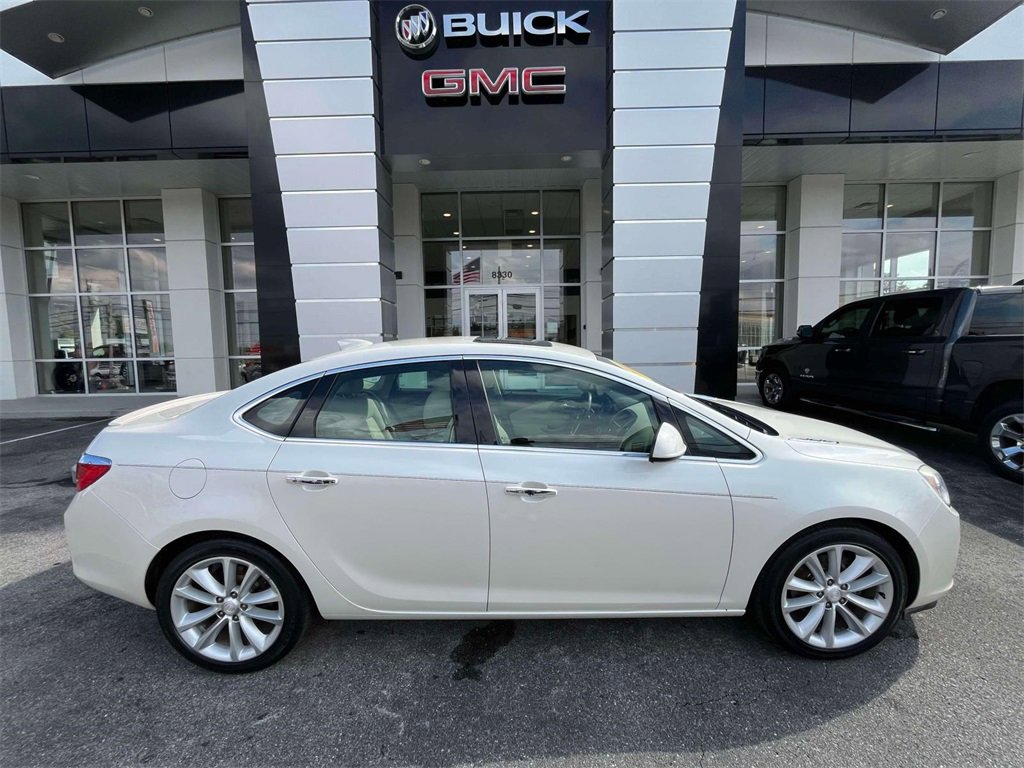 2016 Buick Verano Leather photo 2