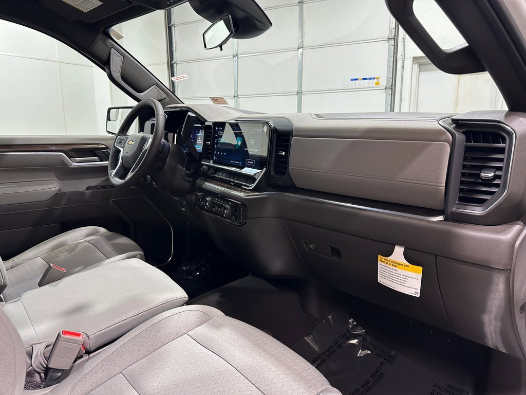 2026 Chevrolet Silverado 1500 LT photo 29