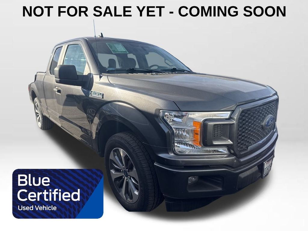 2020 Ford F-150 XL's photo