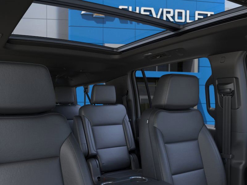 2026 Chevrolet Suburban Z71 photo 23