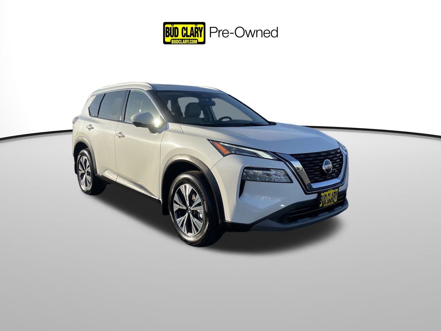 2021 Nissan Rogue SV's photo