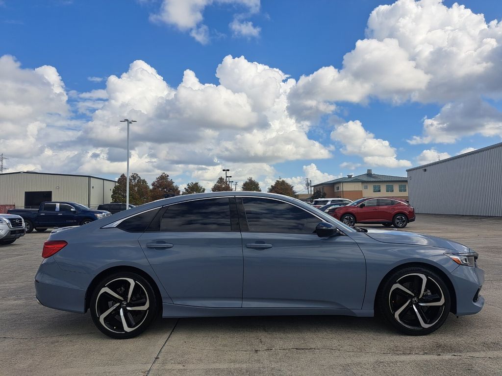 2021 Honda Accord Sport photo 4