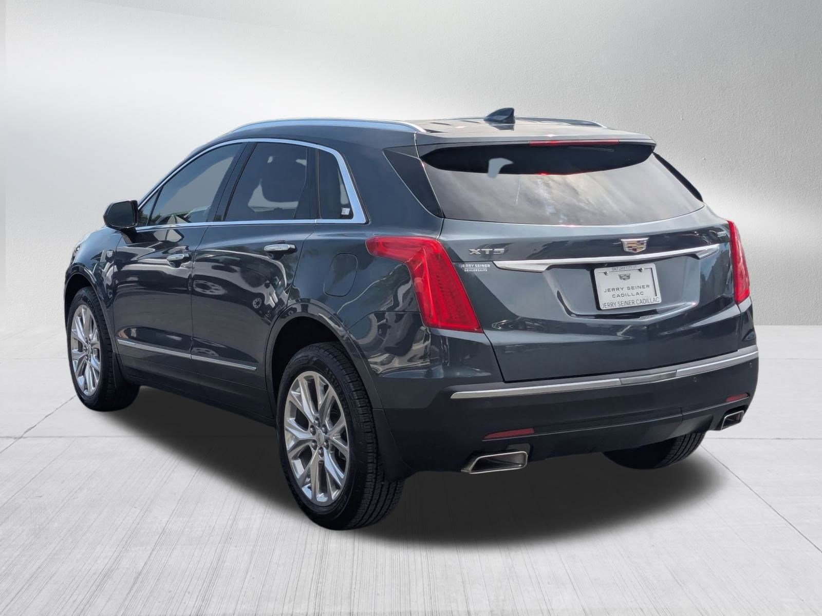 2019 Cadillac XT5 Premium Luxury photo 3