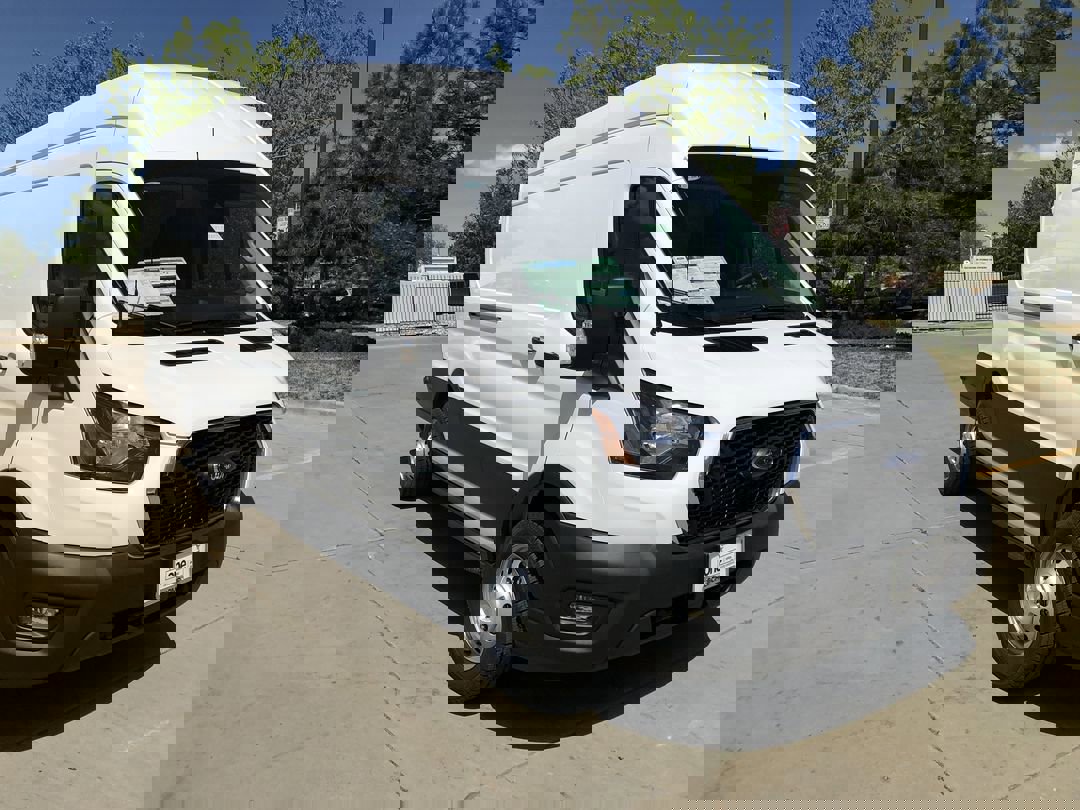 2025 Ford Transit Cargo Van photo 2