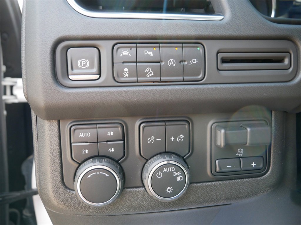 2021 Chevrolet Tahoe Z71 photo 24
