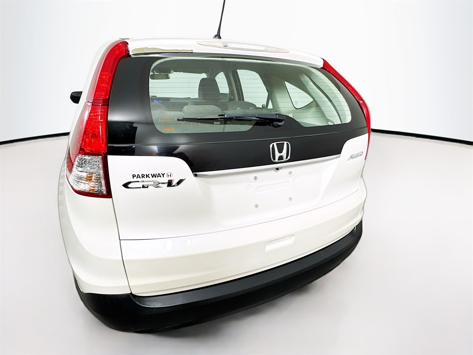 2014 Honda CR-V LX photo 4