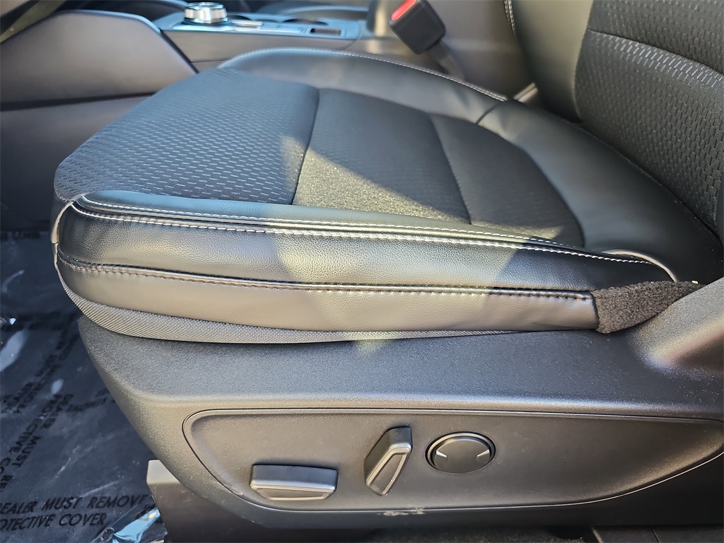 2025 Ford Escape Plug-In Hybrid photo 28