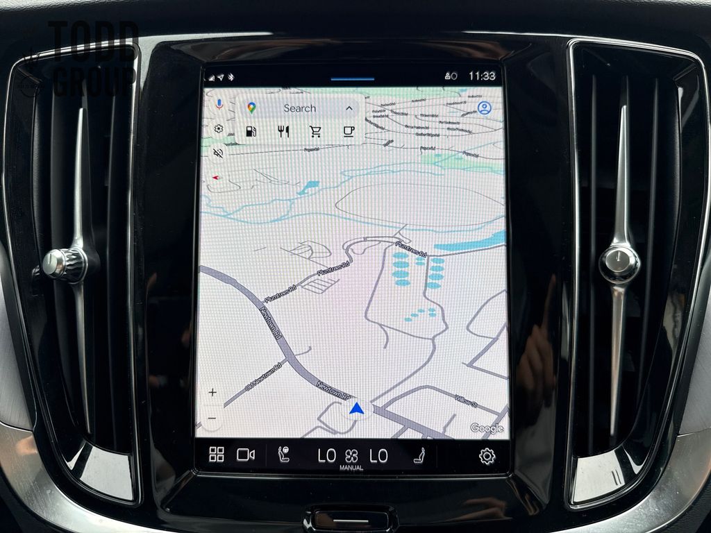 2025 Volvo S60 B5 AWD Core photo 18