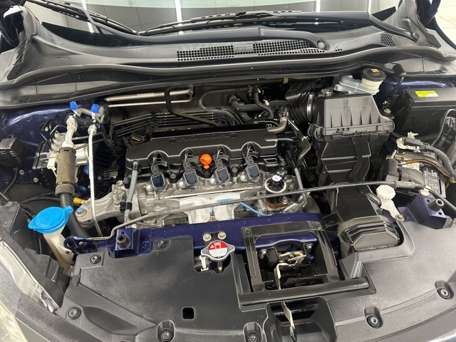 2017 Honda HR-V LX photo 4