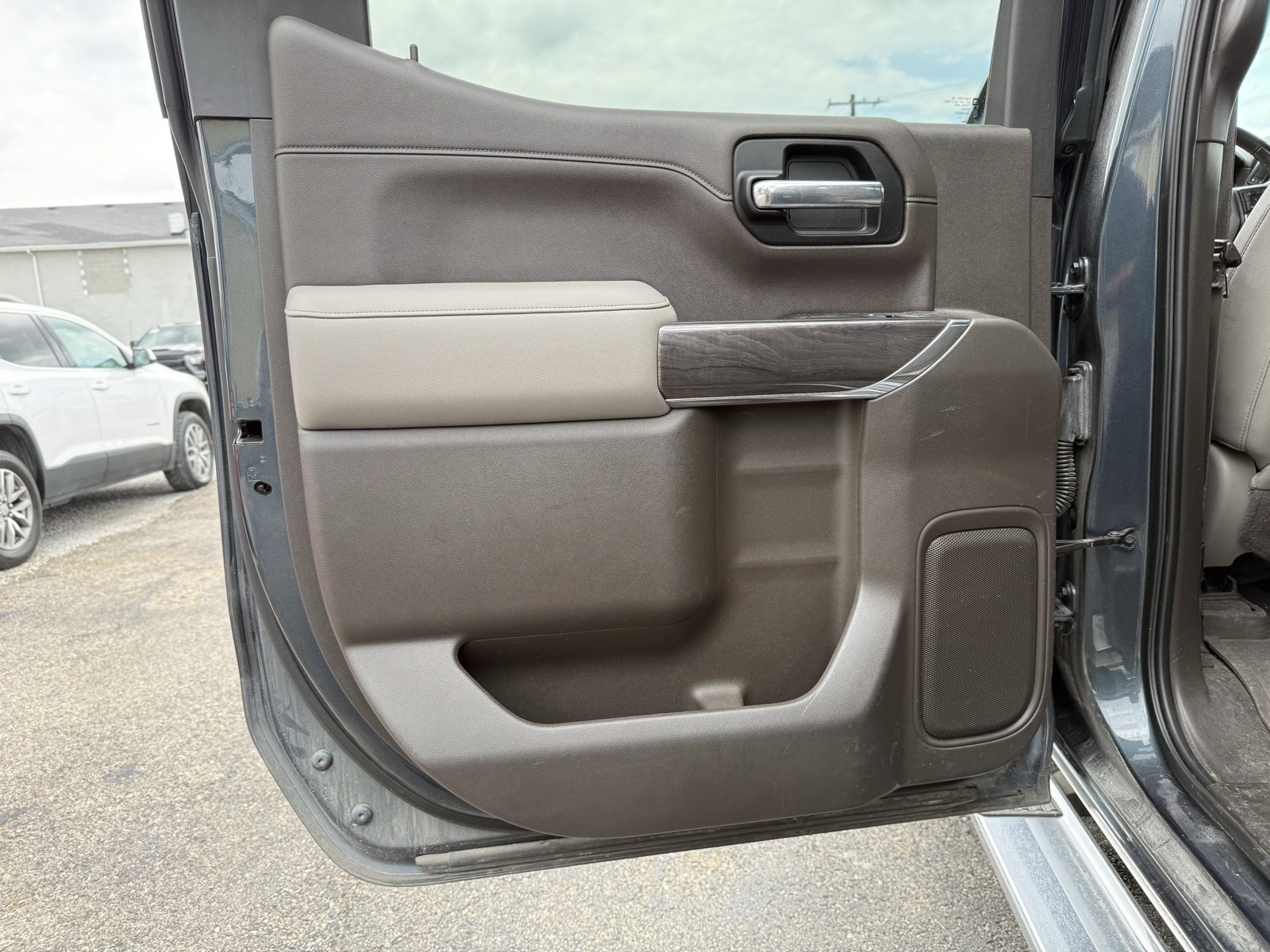 2019 Chevrolet Silverado 1500 LTZ photo 30