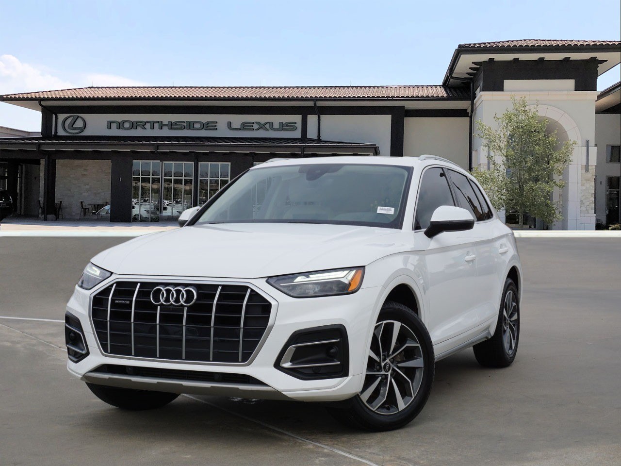 2021 Audi Q5 Premium Plus's photo