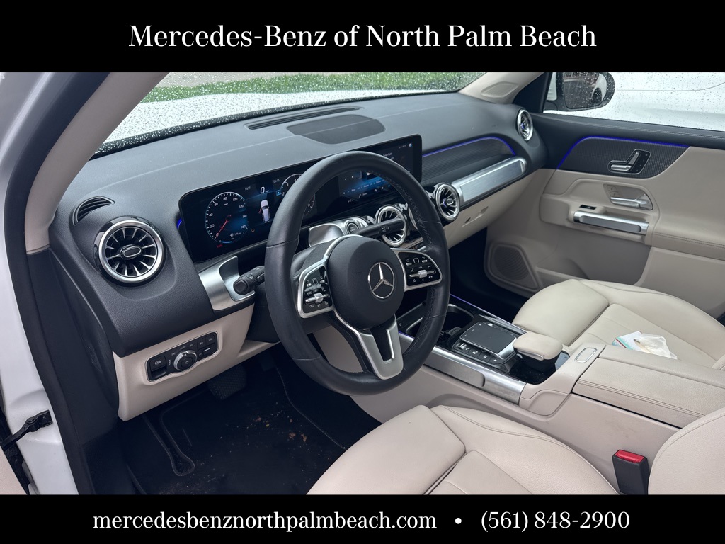 2022 Mercedes Benz GLB 250 photo 3