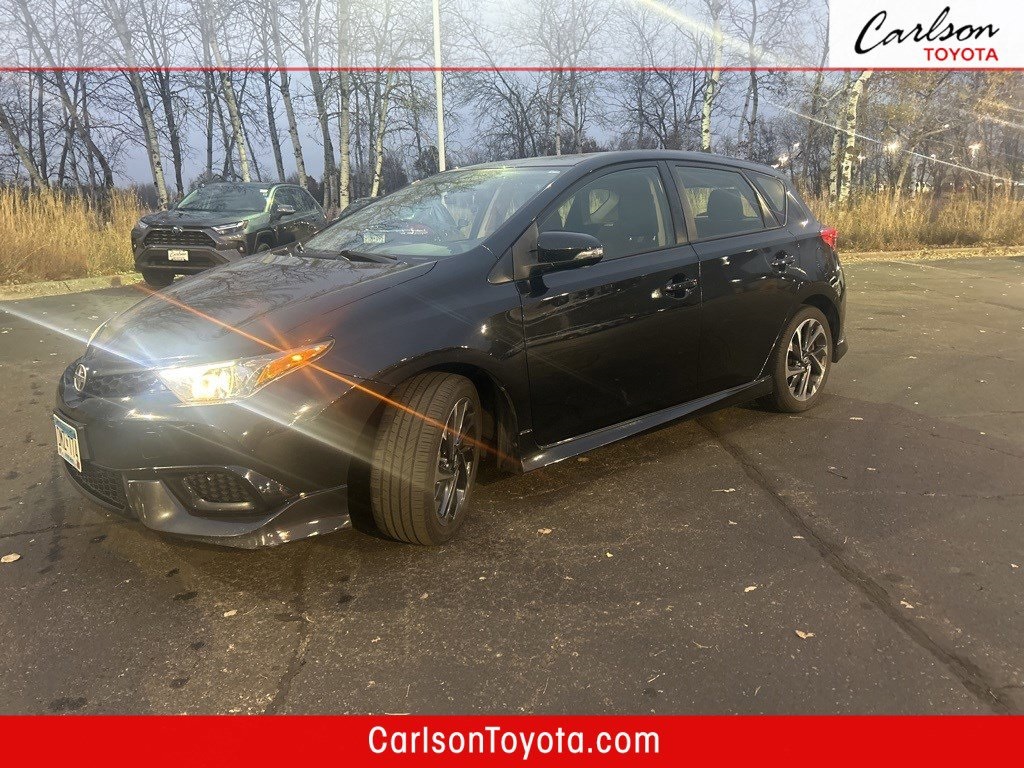 2016 Scion iM Base