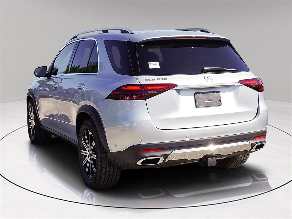 2025 Mercedes Benz GLE 350 4MATIC photo 4
