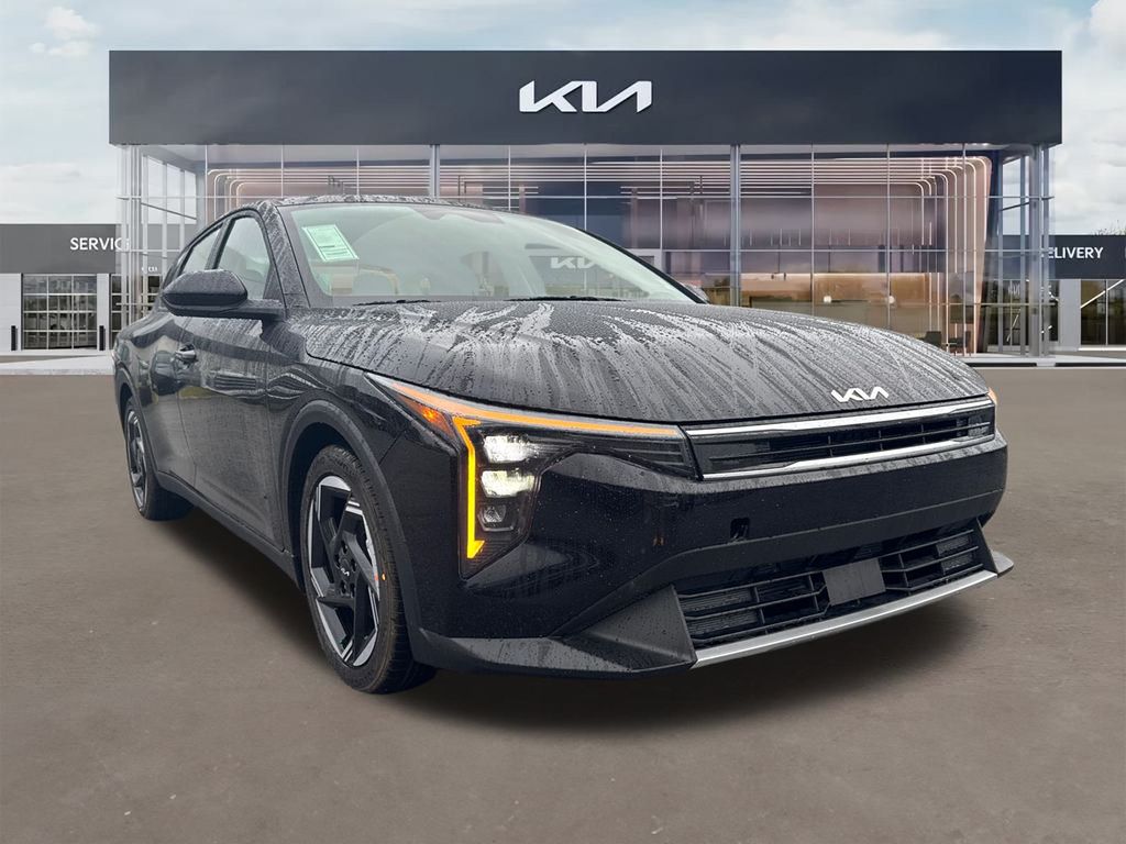 2025 Kia K4 EX's photo