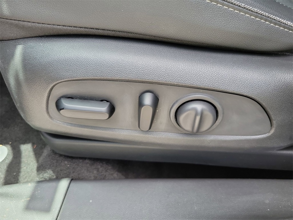 2022 Buick Encore GX Select Sport photo 12