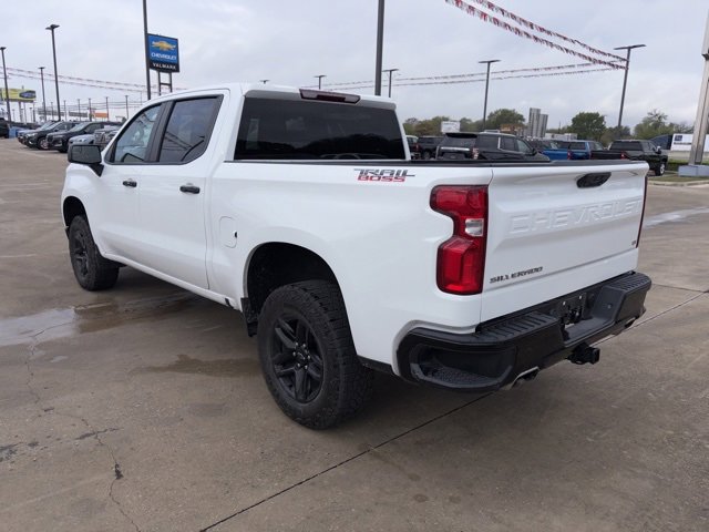 2024 Chevrolet Silverado 1500 LT Trail Boss photo 2