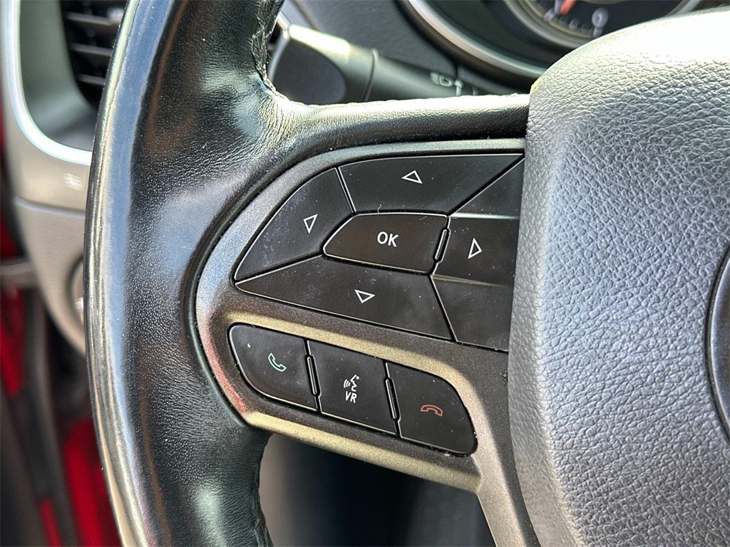 2019 Jeep Cherokee Trailhawk photo 23
