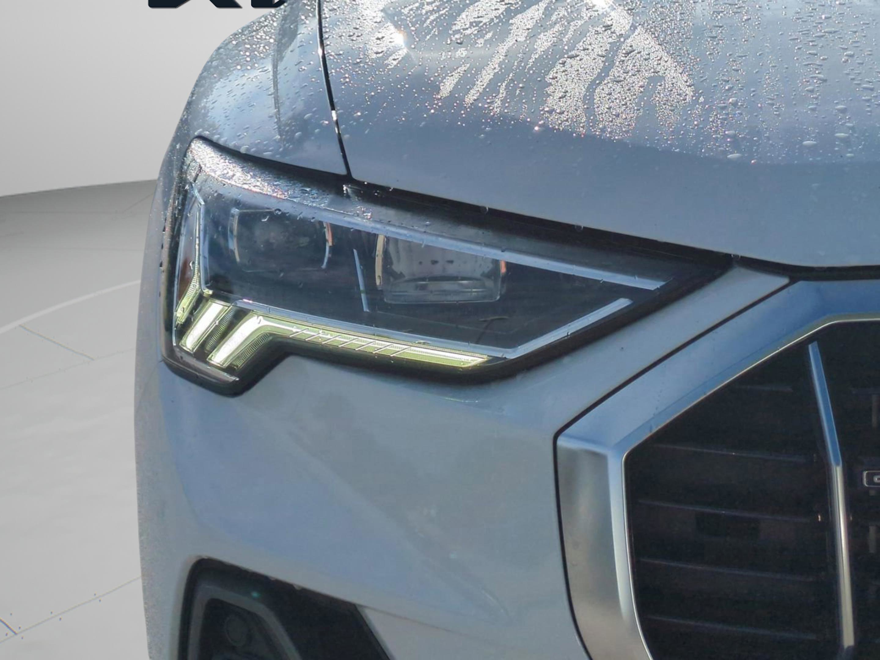 2022 Audi Q3 S line Premium Plus photo 9