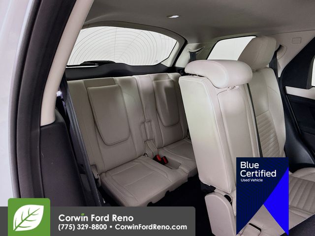 2020 Land Rover Discovery Sport S photo 23