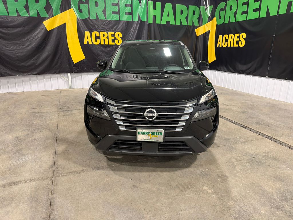 Used 2024 Nissan Rogue SV with VIN 5N1BT3BB2RC692687 for sale in White Hall, WV