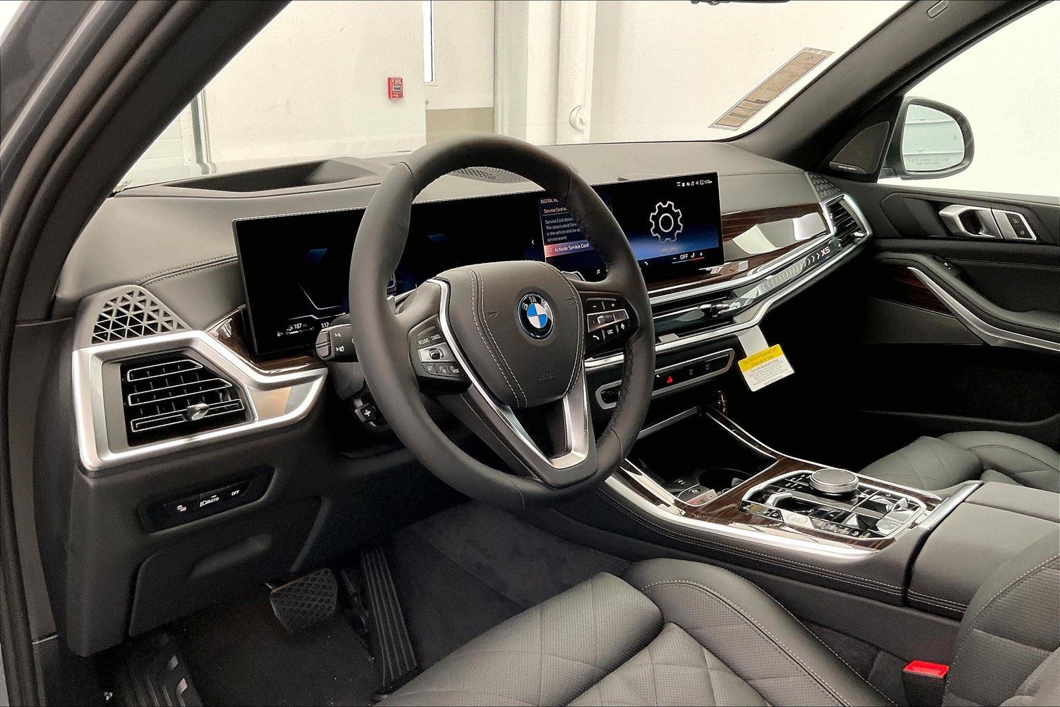 2026 Bmw X5 xDrive50e photo 3