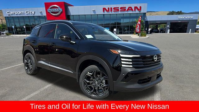 2025 Nissan Kicks SR AWD's photo