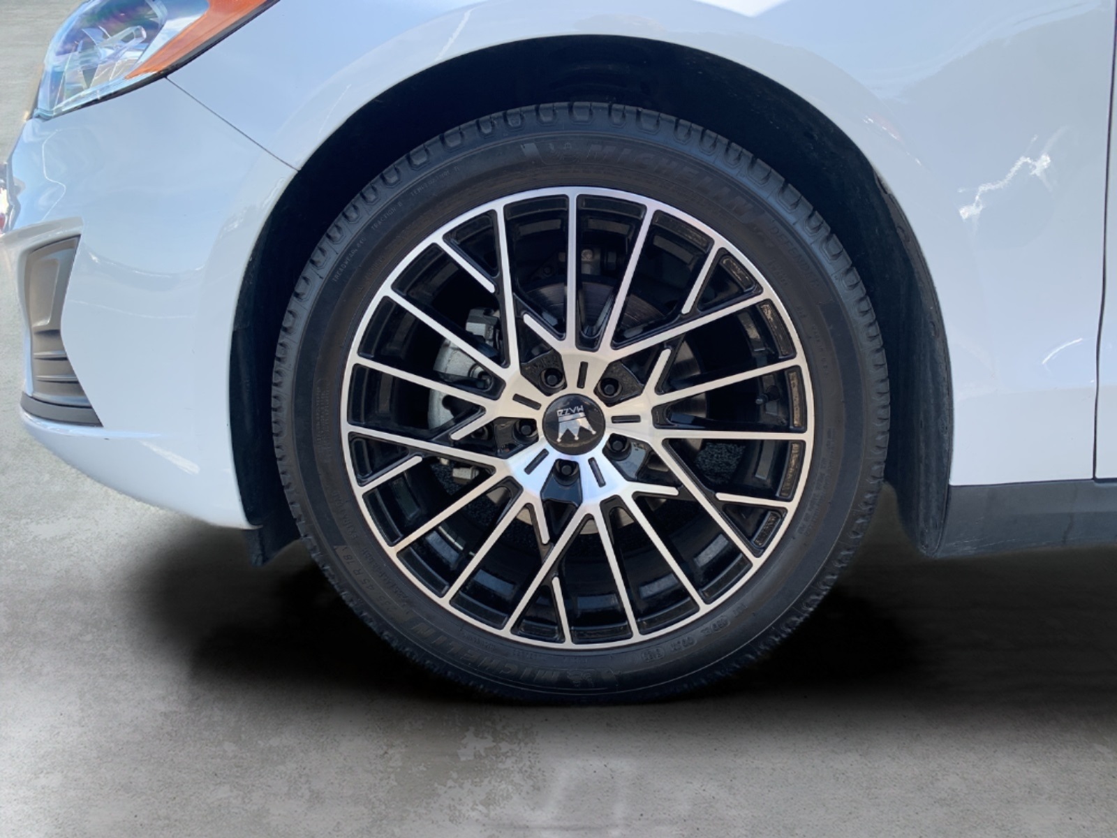 2020 Ford Fusion S photo 11