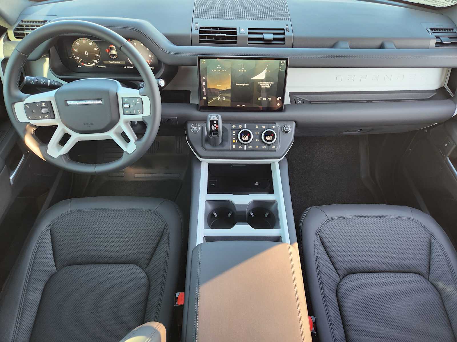 2025 Land Rover Defender 110 S photo 27