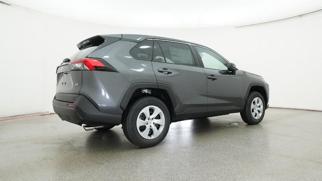 2025 Toyota RAV4 LE photo 21