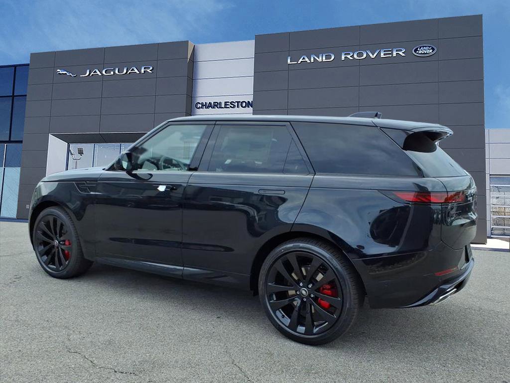 2025 Land Rover Range Rover Sport SE photo 2