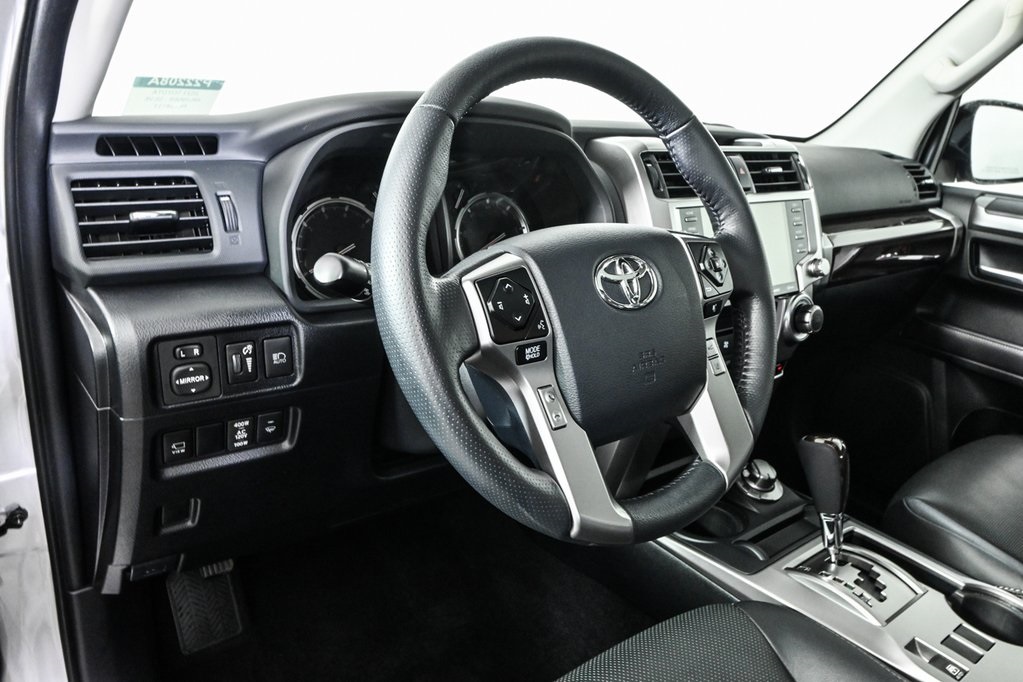 2023 Toyota 4Runner Limited photo 4