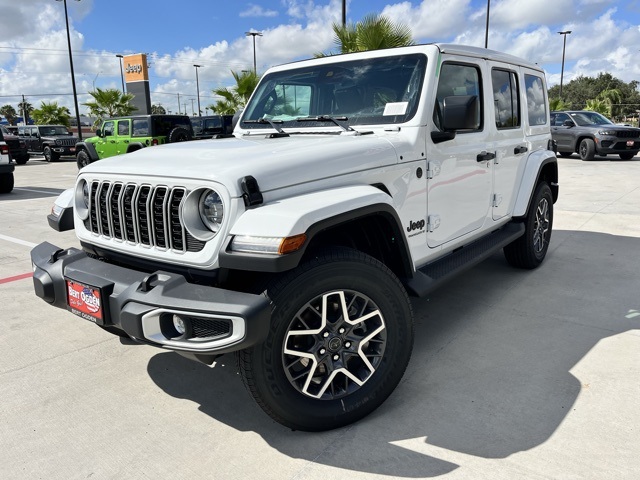 2025 Jeep Wrangler Sahara photo 2