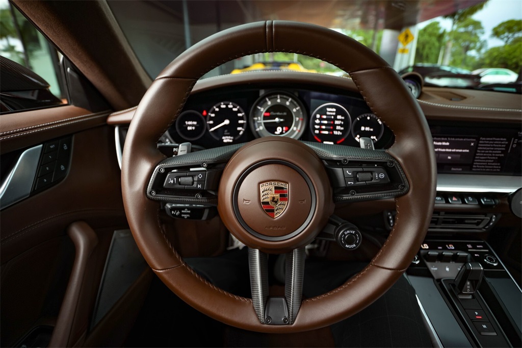 2022 Porsche 911 Turbo S photo 21