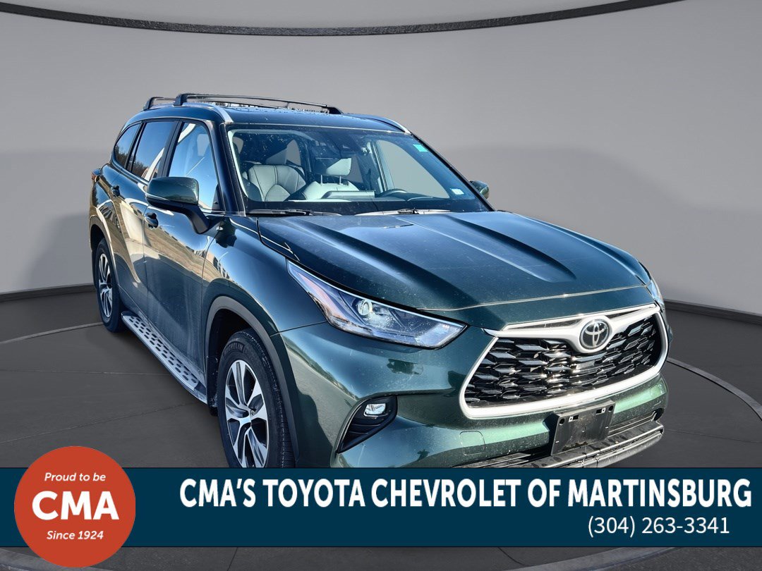 2023 Toyota Highlander XLE's photo