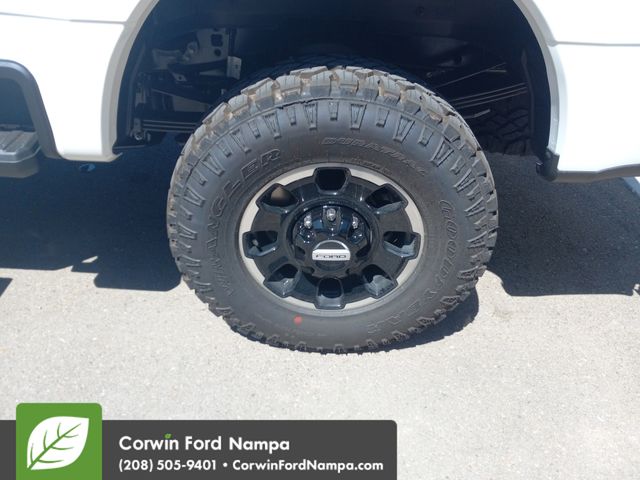2025 Ford F-350 Platinum photo 31