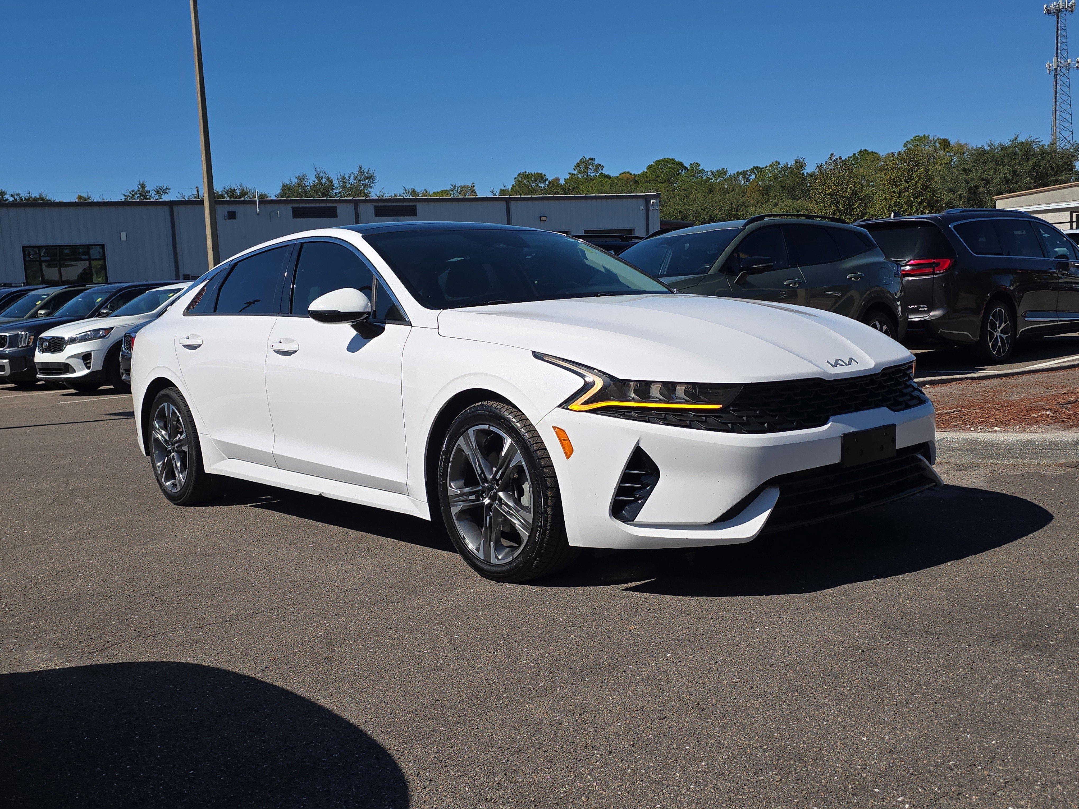 Used 2022 Kia K5 EX with VIN 5XXG34J28NG117294 for sale in Zephyrhills, FL