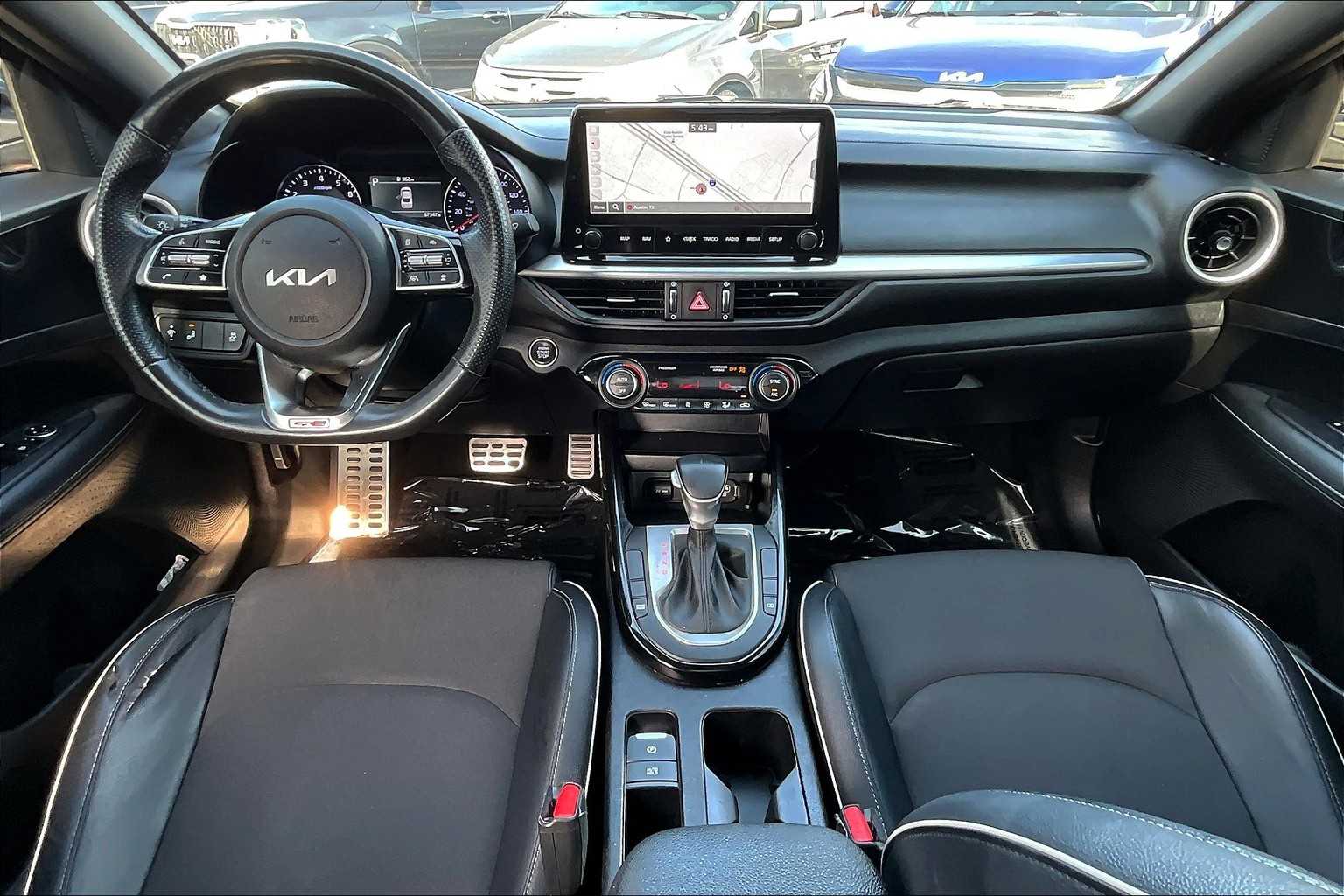 2024 Kia Forte GT-Line photo 14