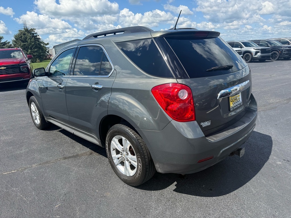 2013 Chevrolet Equinox Base photo 2