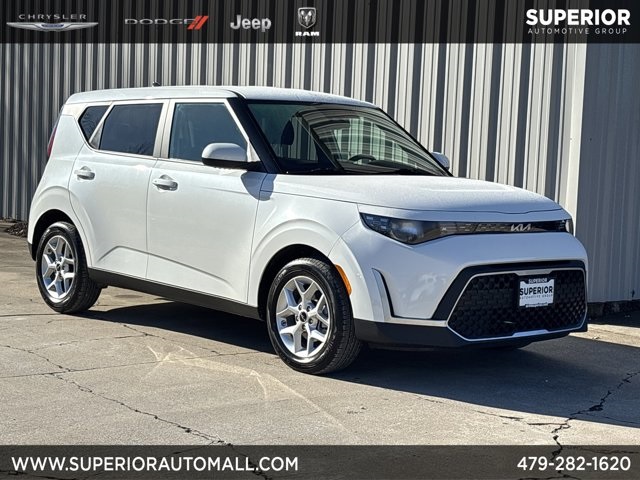 2025 Kia Soul S's photo