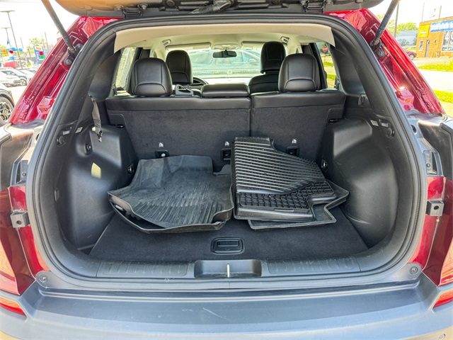 2020 Jeep Cherokee Altitude photo 17