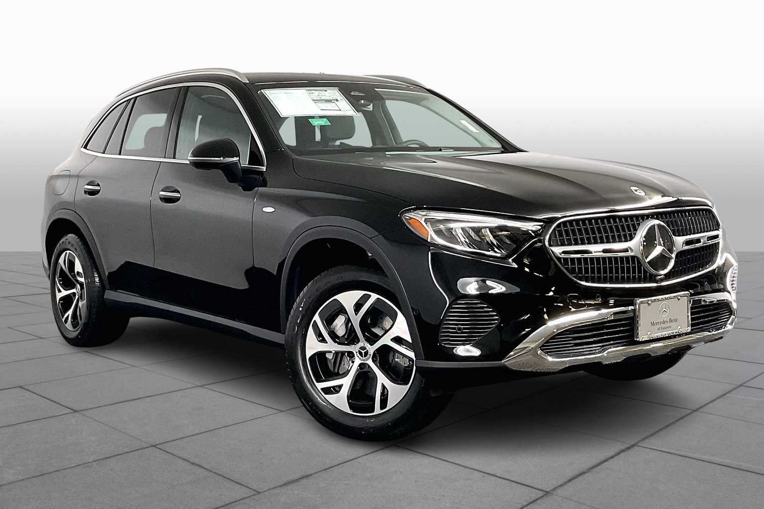 2025 Mercedes Benz GLC 350e 4MATIC photo 2