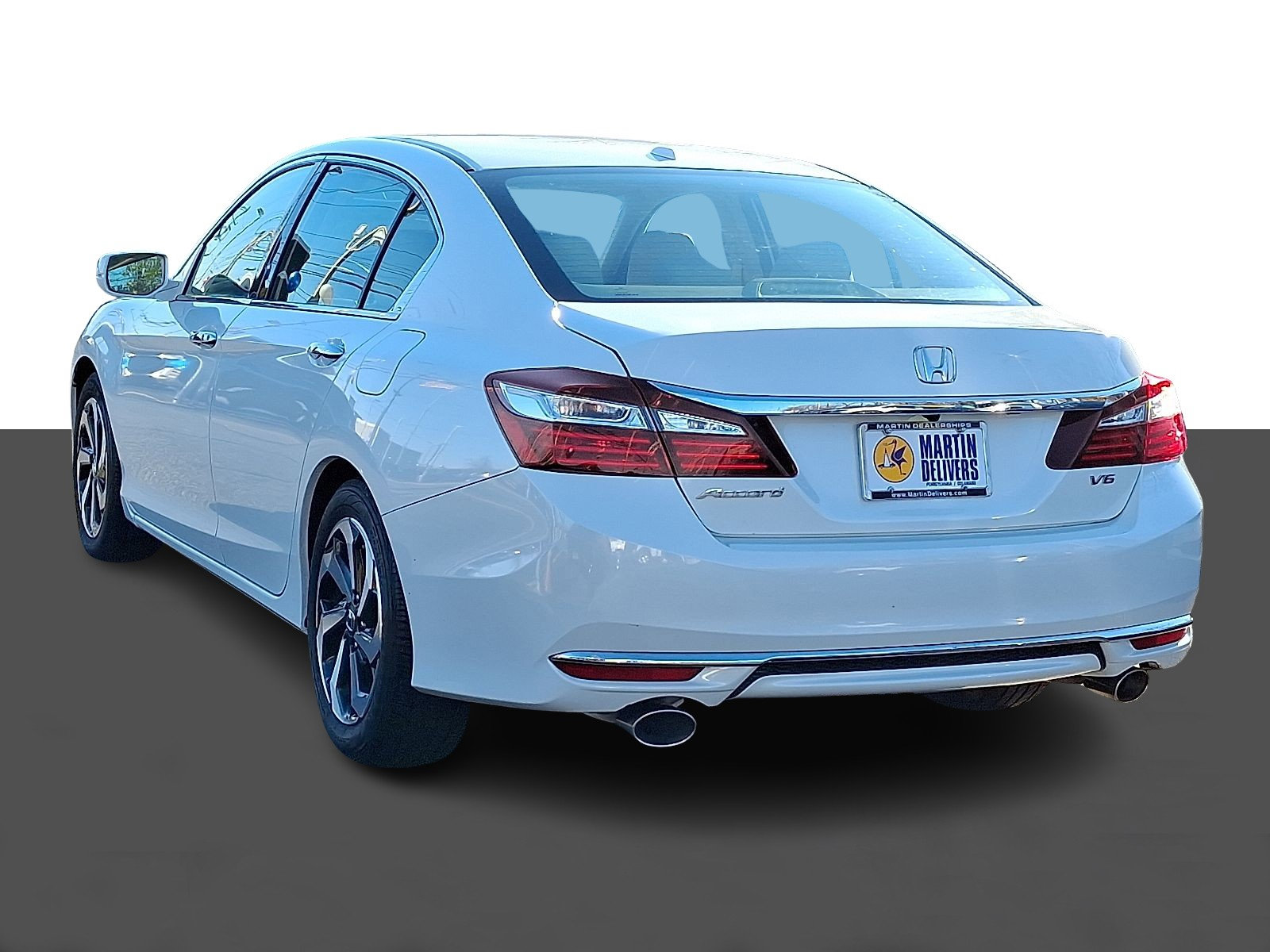 2017 Honda Accord EX-L V6 photo 4