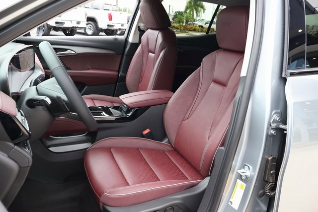 2025 Buick Envision Sport Touring photo 11